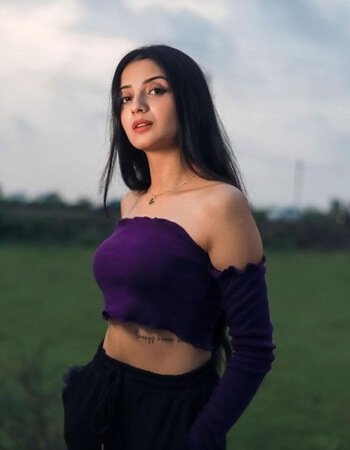 South Indian escorts noida